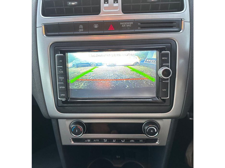 2014 Volkswagen Polo - image 19