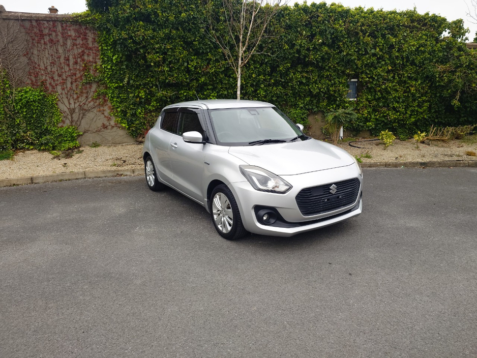2017 Suzuki Swift - image 3