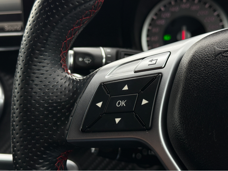 2013 Mercedes-Benz A Class - image 21