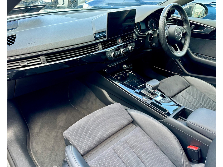 2023 Audi A5 - image 7