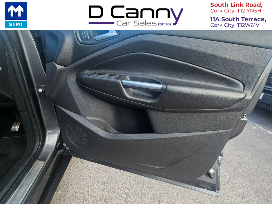 2018 Ford Kuga - image 13