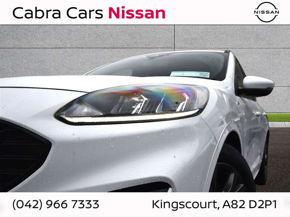 2022 Ford Kuga - image 6