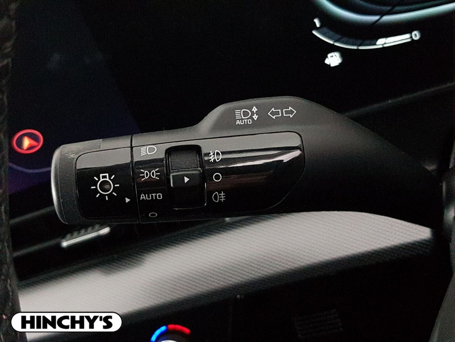 2023 Kia Sportage - image 22