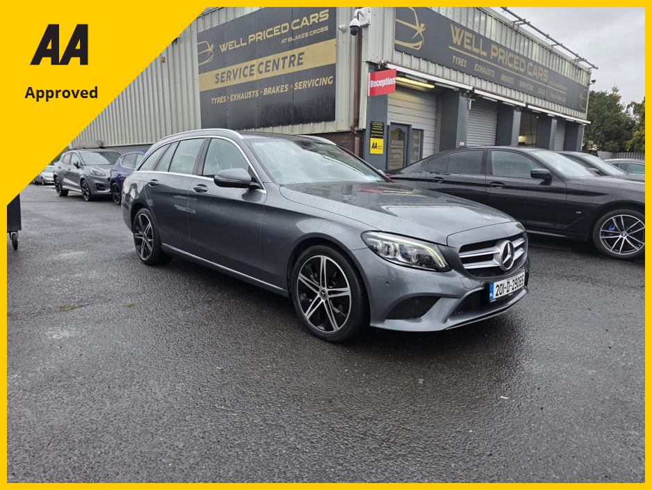 2020 Mercedes-Benz C Class - image 4