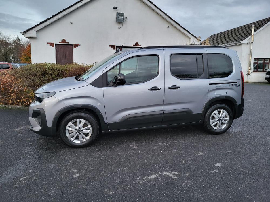 2026 Peugeot Rifter Allure+ 1.5l 100bhp €35,995