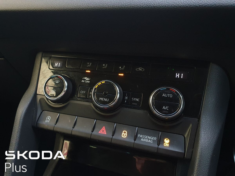 2021 Skoda Karoq Style 2.0TDi 115HP - 2 Year Warranty (From €103 per week) €27,995