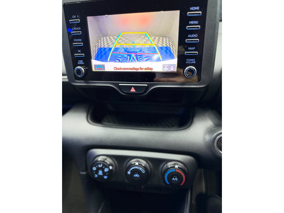 2020 Toyota Yaris 1.0 VVT-i 3Dr Terra €15,900