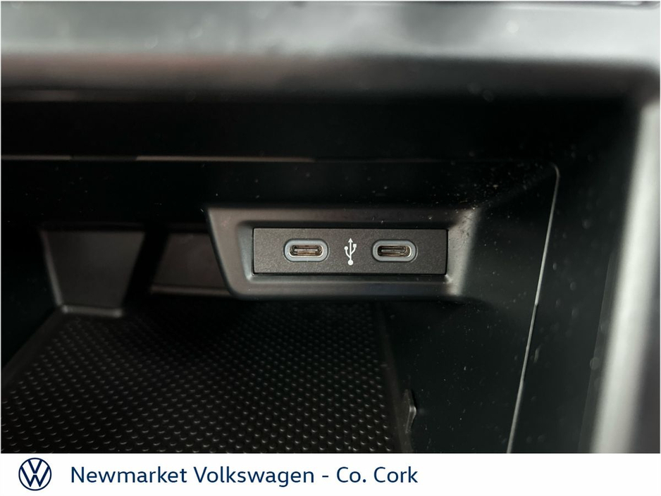 2024 Volkswagen Polo - image 4