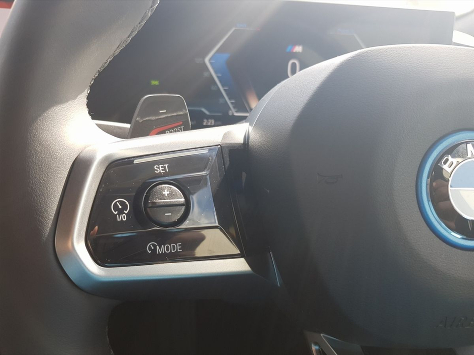 2026 BMW 5 Series - image 15