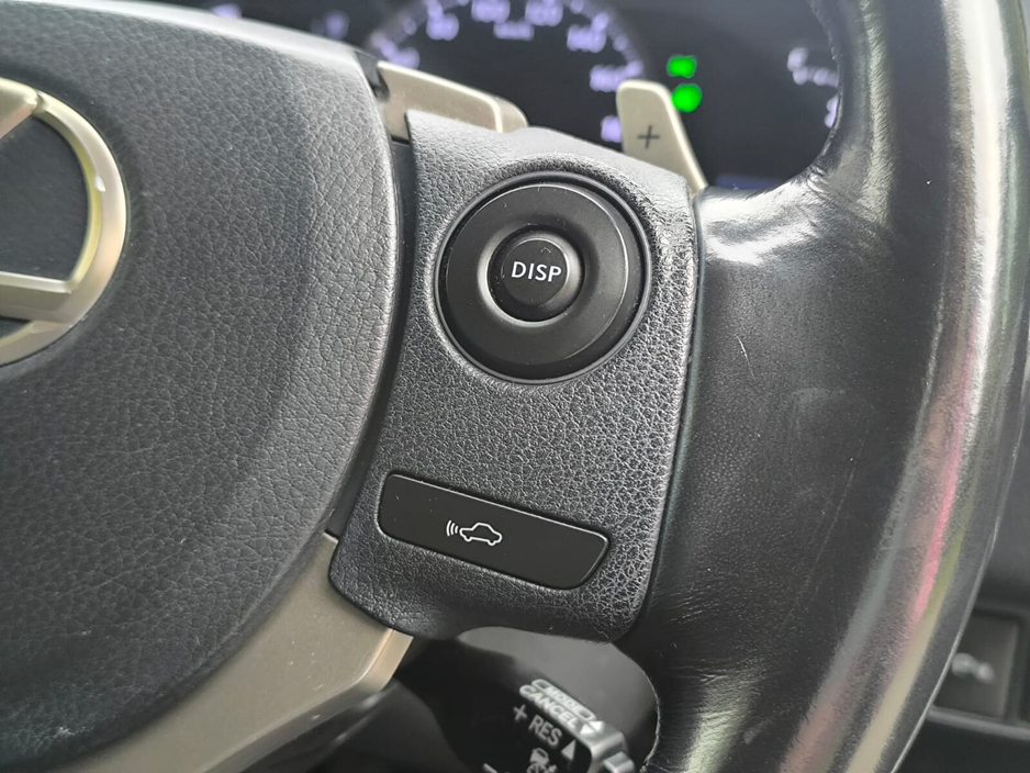 2017 Lexus CT 200 h - image 20