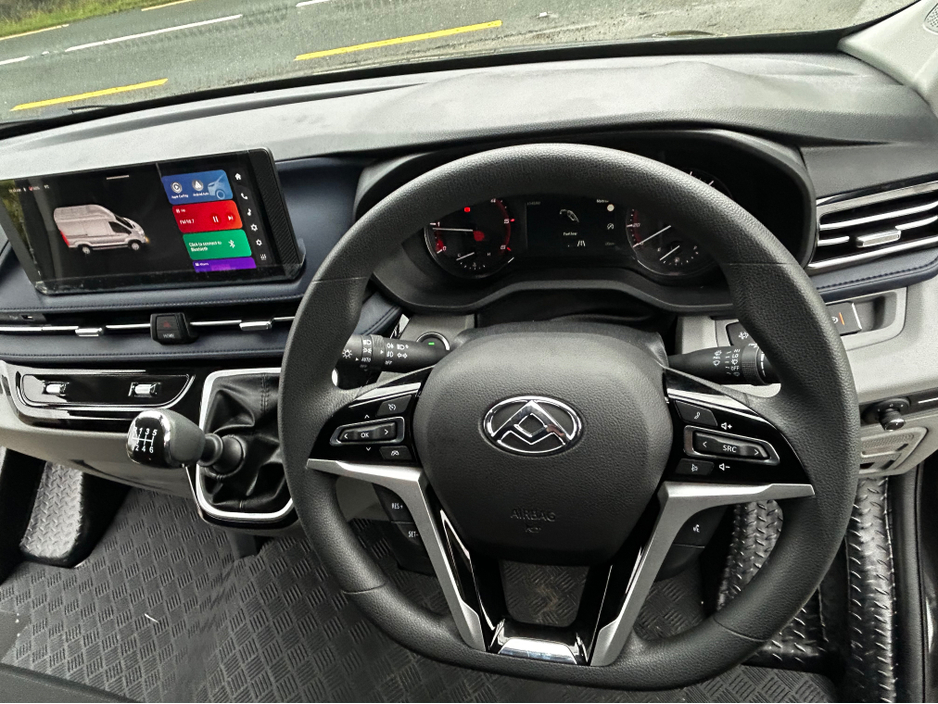 2026 Maxus Deliver 9 - image 17