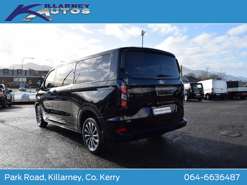 2026 Ford Tourneo Custom 2026 PHEV Tourneo Custom Limited 2.5 Auto