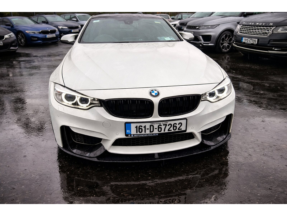 2016 BMW M4 - image 3