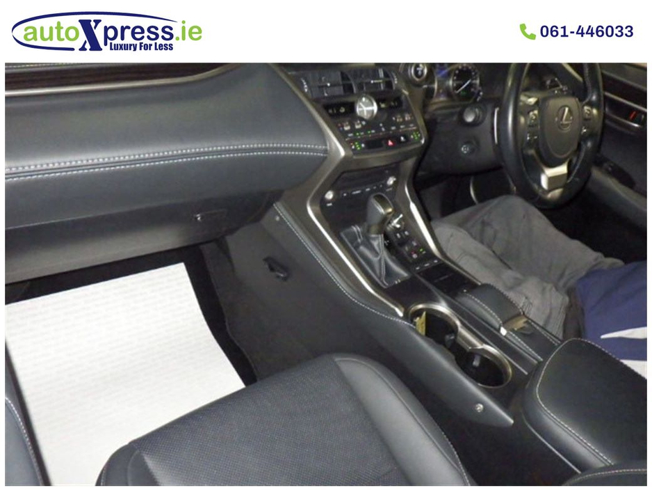 2021 Lexus NX 300 h - image 4