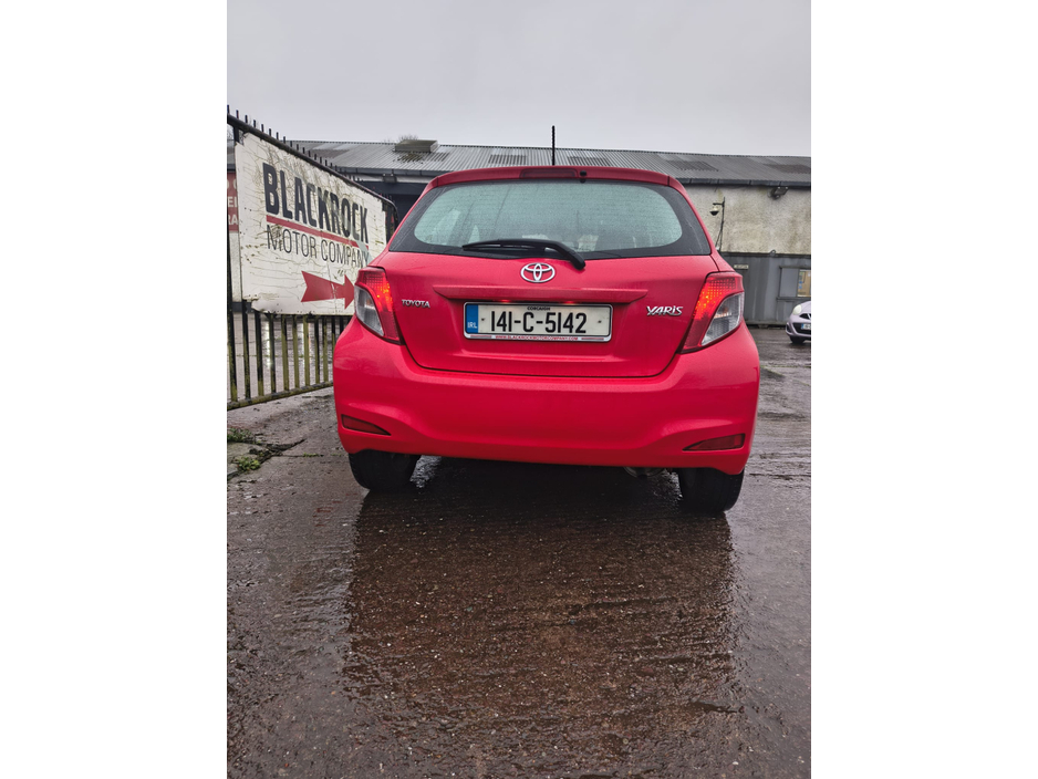 2014 Toyota Yaris 1.0 AURA 4DR €8,950