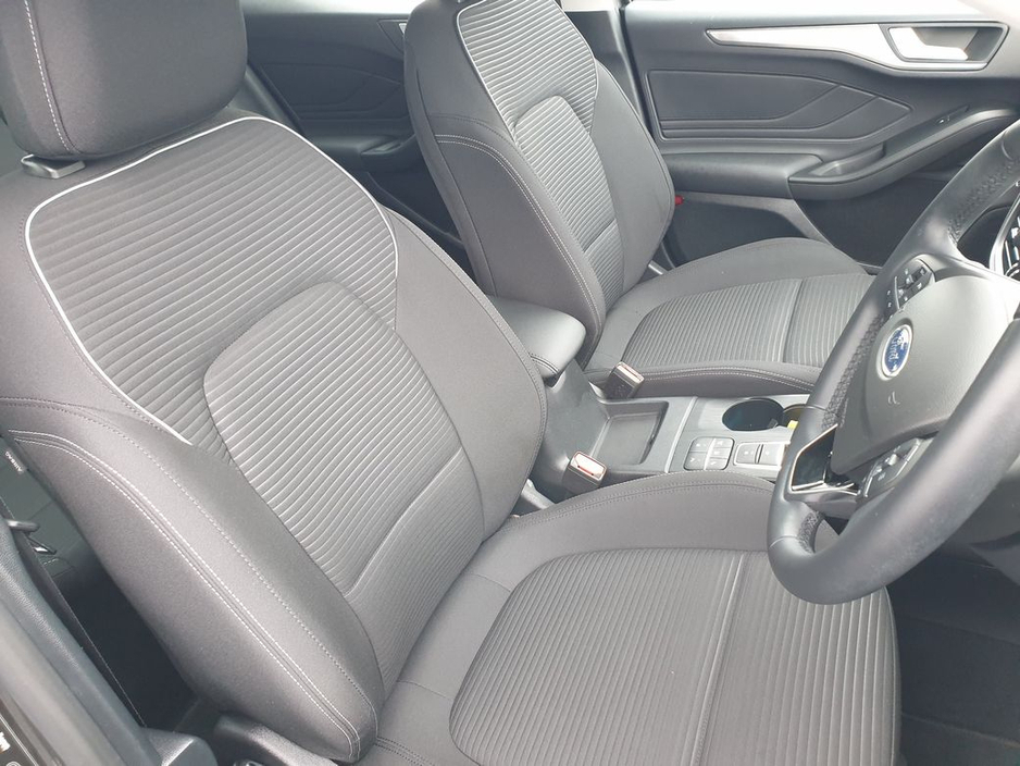 2021 Ford Focus Titanium Edition, Automatic, Petrol, 23000Kms €22,995