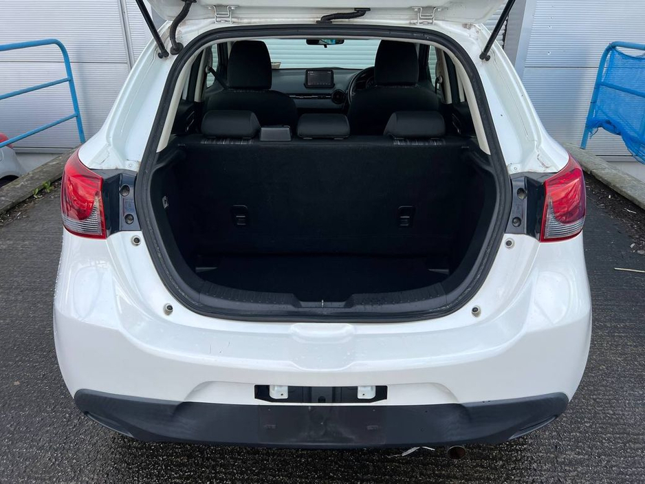 2017 Mazda Demio 1.3 SKYACTIV // SERVICE HISTORY // AIR CONDITIONING // 15" ALLOYS €11,900