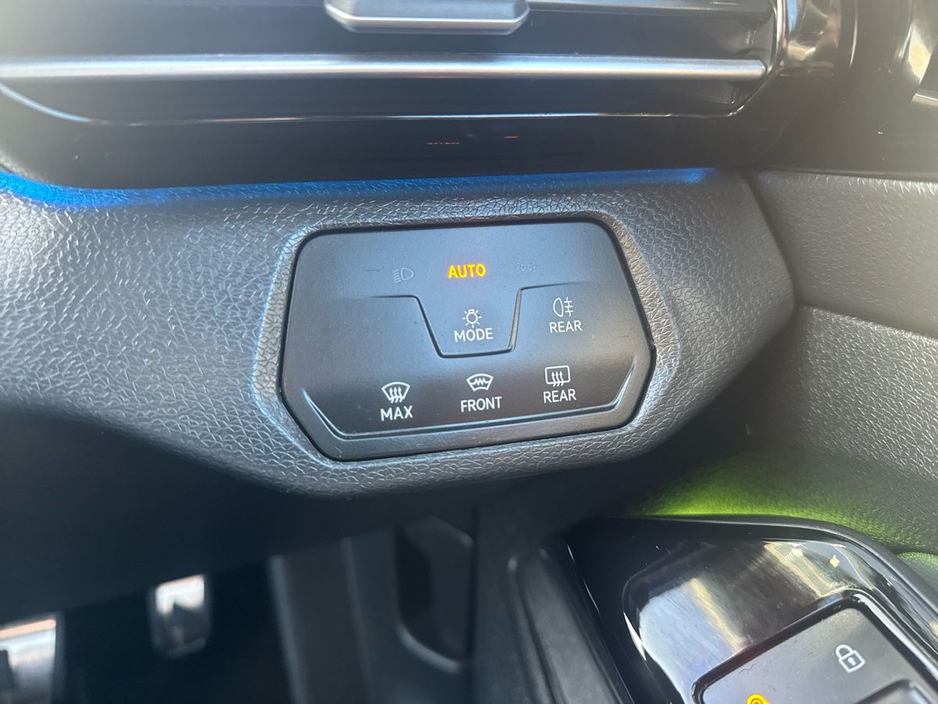 2022 Volkswagen ID.4 LIFE DX 77kWh 174HP €24,975