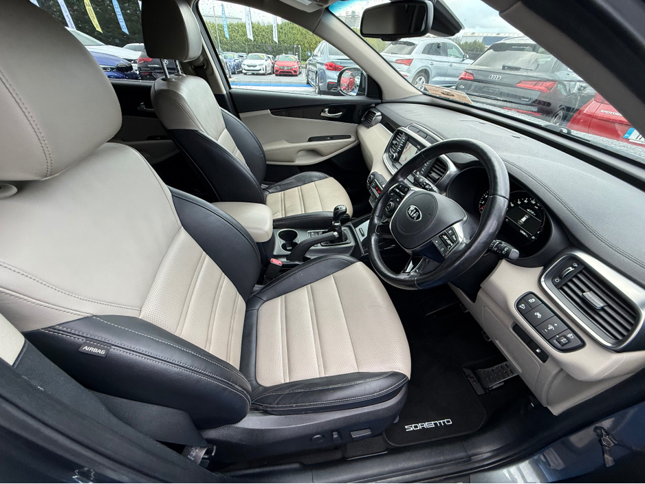2018 Kia Sorento K2 - 2.2 DIESEL - MANUAL - 7 SEATS - 12M WARRANTY - CAR: €20,950