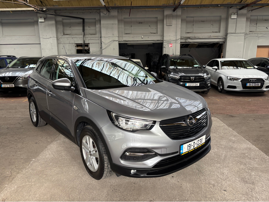 2019 Opel Grandland X - image 19