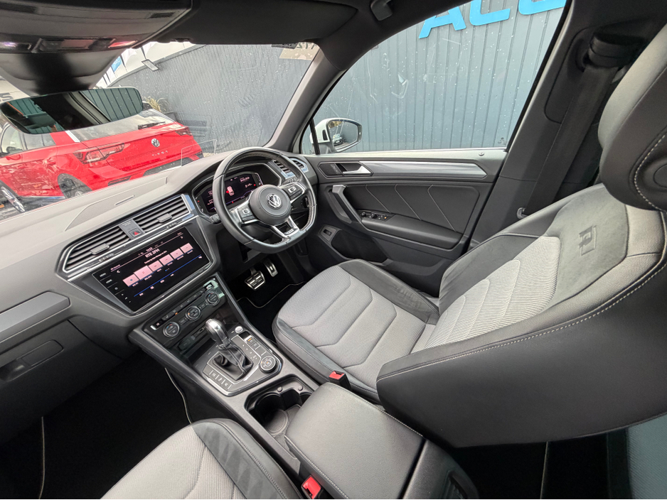 2019 Volkswagen Tiguan R-LINE 4WD - 2.0L DIESEL - AUTO - 12M WARRANTY - CAR: 1724 €32,950