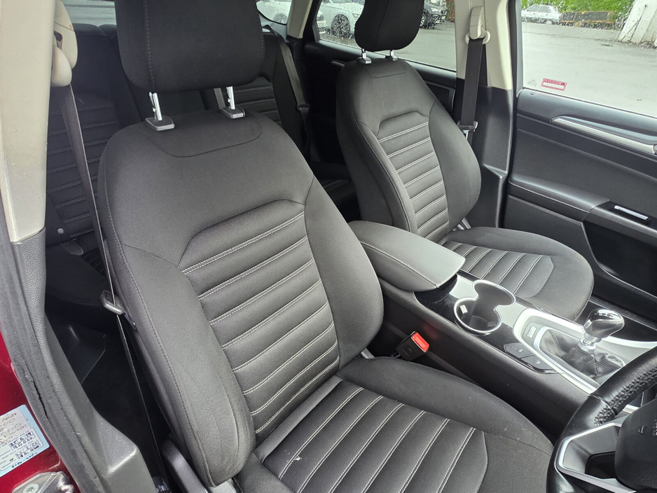 2015 Ford Mondeo 1.6TDCi 115PS Zetec €7,950