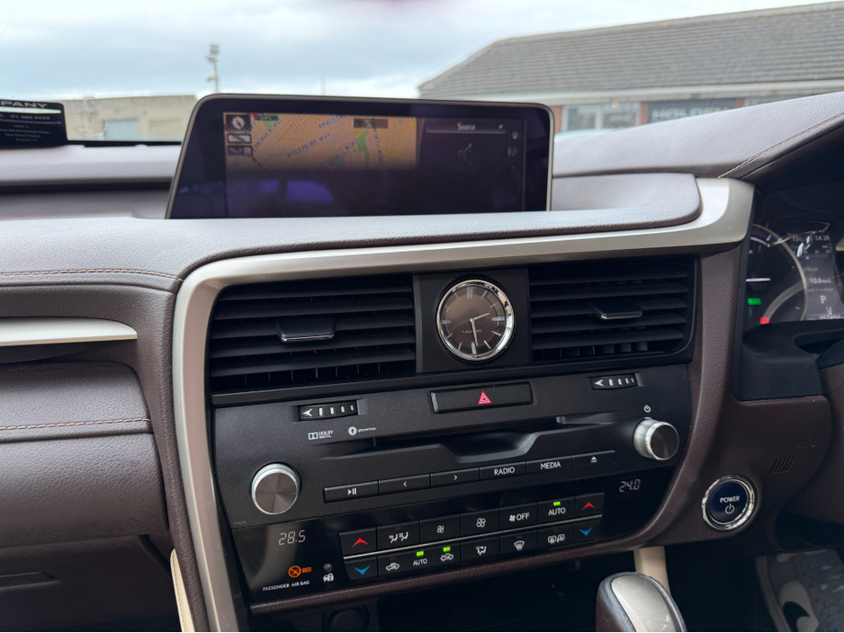 2017 Lexus RX 450 h - image 19