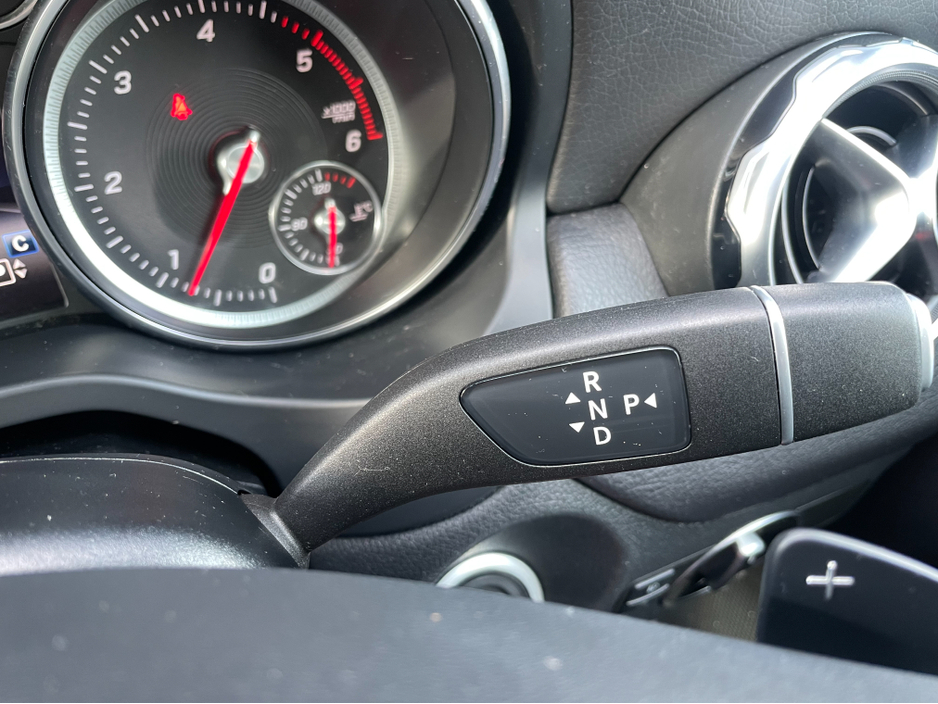 2017 Mercedes-Benz GLA Class 200 D SPORT PREMIUM + AUTO 5DR €17,950