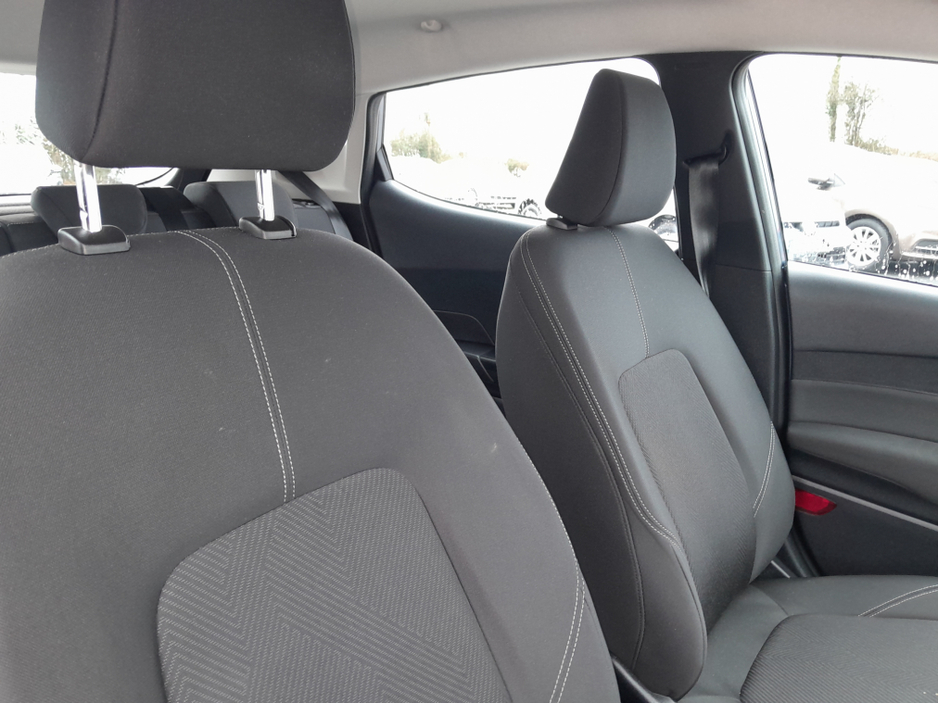 2022 Ford Fiesta TREND CONNECTED 1.1 075 M5 4DR €16,750
