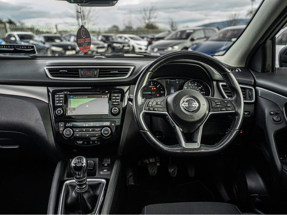 2018 Nissan Qashqai - image 6