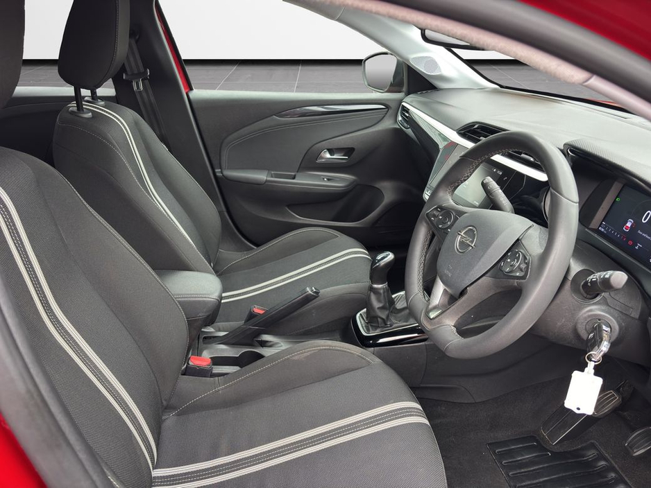 2023 Opel Corsa - image 11