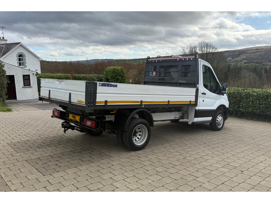 2021 Ford Transit - image 8