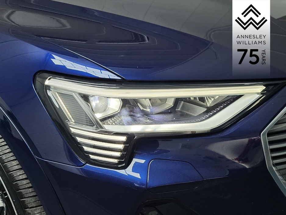 2023 Audi e-tron - image 4