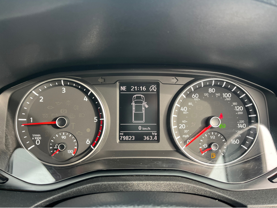 2020 Volkswagen Amarok - image 17