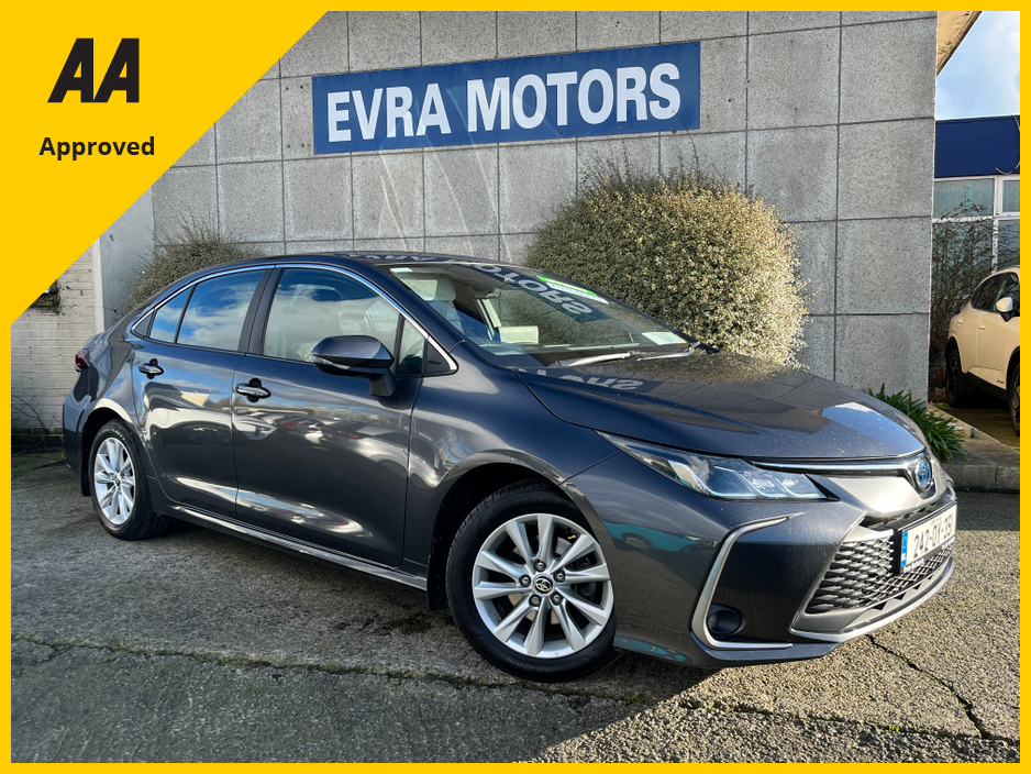 2024 Toyota Corolla SALOON LUNA HYBIRD AUTOMATIC 1.8 PETROL //REVERSE CAMERA// €27,950