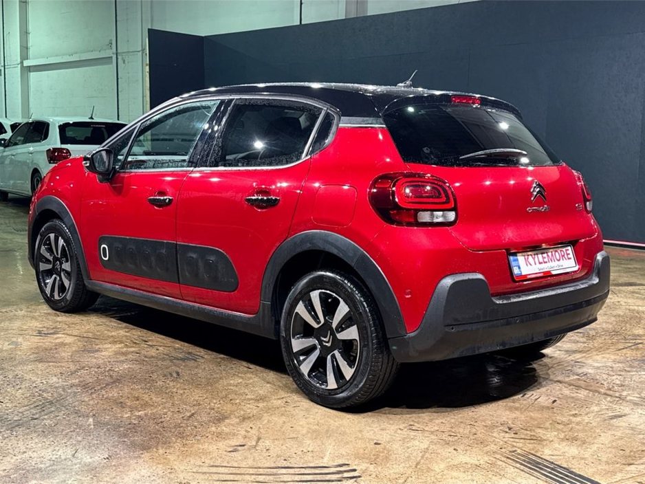 2019 Citroen C3 1.2 AUTOMATIC - RED/BLACK TWO TONE - FACTORY ALLOYS - REVERSE CAMERA - MULTI FUNCTION STEERING WHEEL - CRUISE CONTROL €12,950