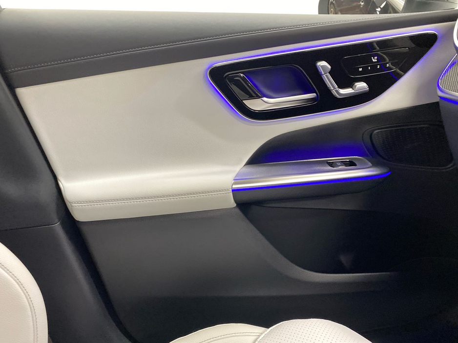 2026 Mercedes-Benz GLC Class - image 14