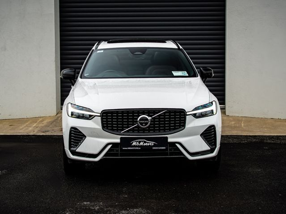 2024 Volvo XC60 T6 Phev Plus Dark AWD *Panoramic roof* *Harmon Kardon* €53,950