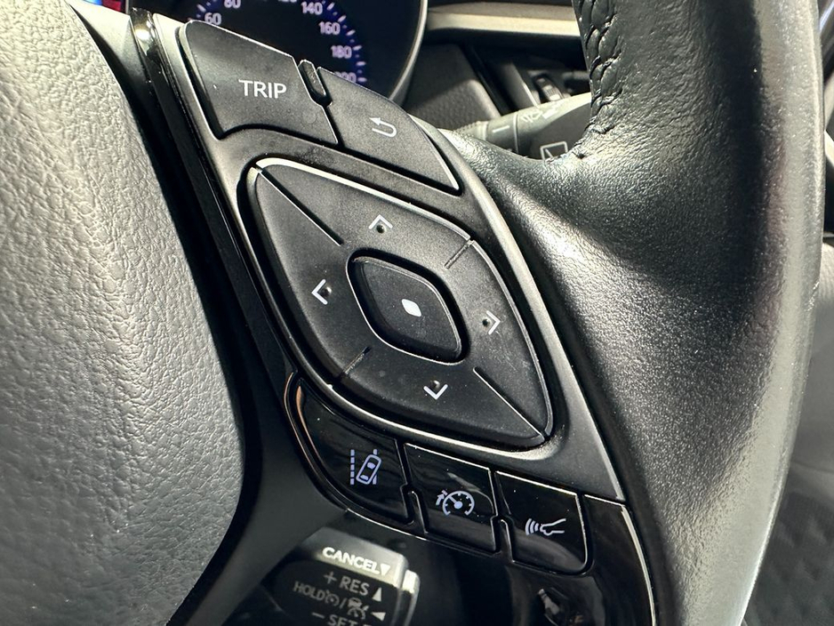 2022 Toyota C-HR Self Charging Hybrid Sol Automatic €25,800