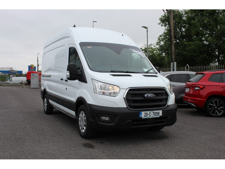 2021 Ford Transit - image 5