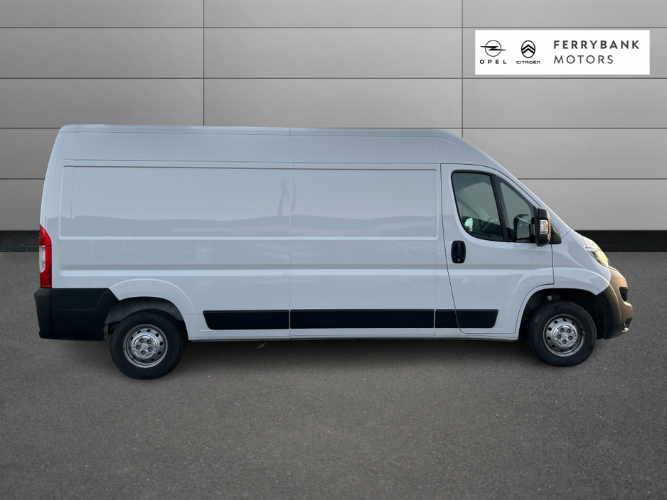 2024 Citroen Relay - image 5