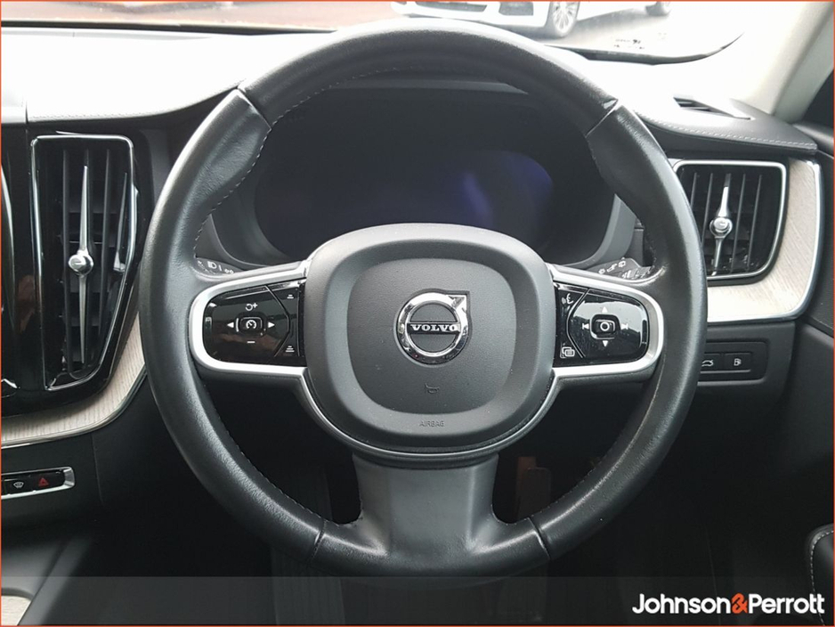 2022 Volvo XC60 T6 3550hp AWD PHEV Inscription AWD (Two Year Volvo Selekt Warranty + Two Year Volvo Service Plan) €46,900