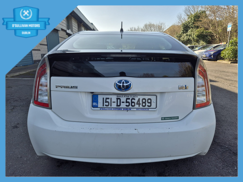 2015 Toyota Prius - image 7