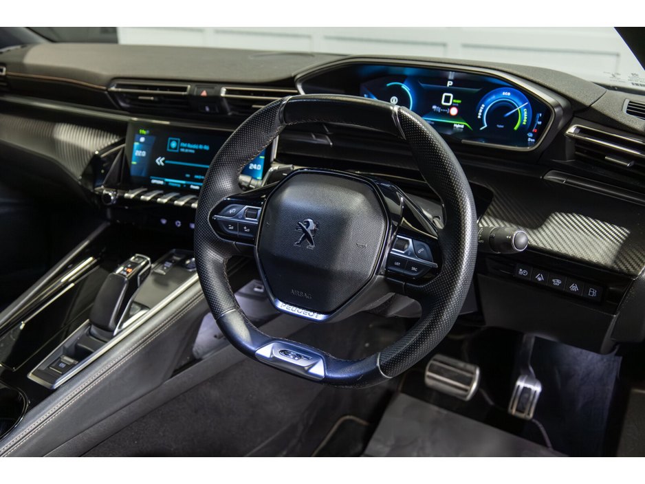 2021 Peugeot 508 - image 9