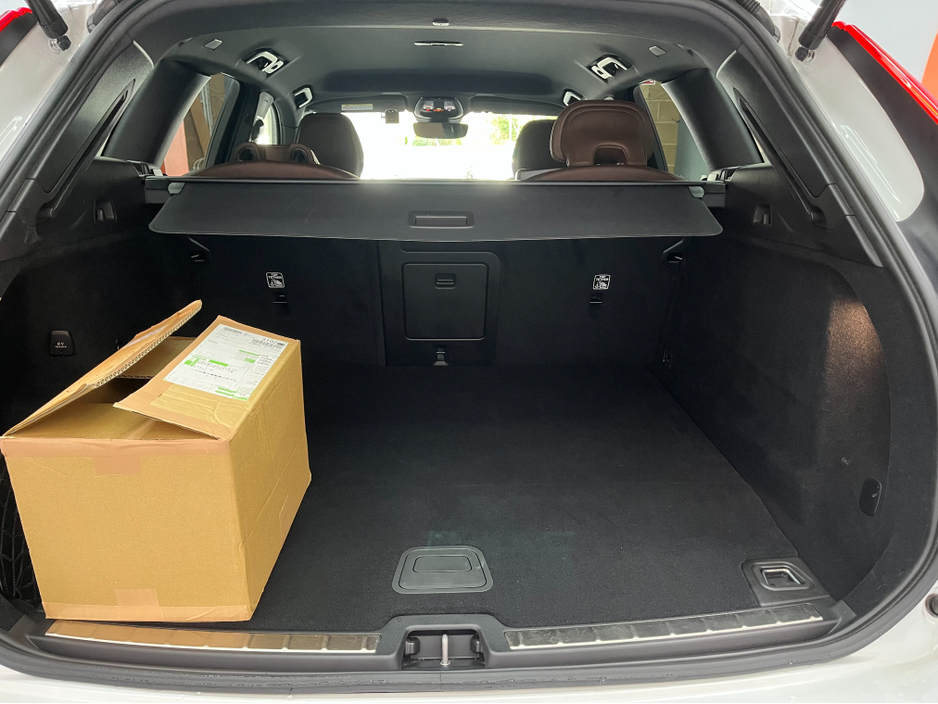 2022 Volvo XC60 €42950 2022 VOLVO XC60 RECHARGE PLUS T6 AWD PLUG-IN 2.0 AUTOMATIC / CRUISE CONTROL / 360° PARKING CAMERA / ELECTRIC MEMORY & HEATED SEATS / APPLE CARPLAY AND MORE €42,950