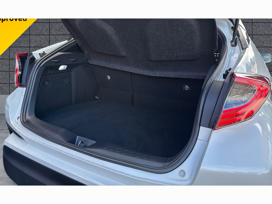 2018 Toyota C-HR - image 19