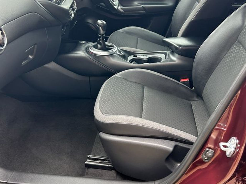 2025 Nissan Juke - image 6