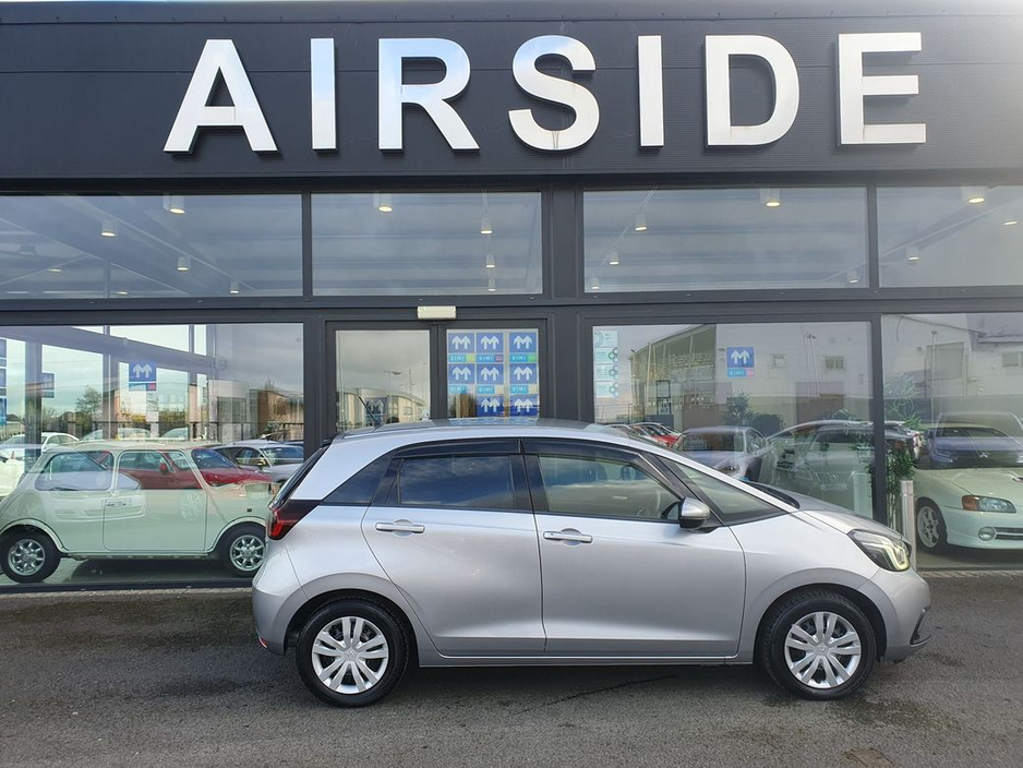 2020 Honda Jazz - image 24