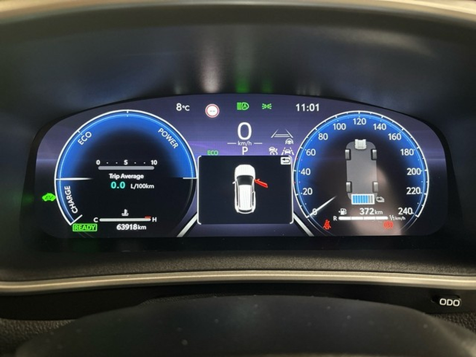 2024 Toyota Corolla Cross - image 11