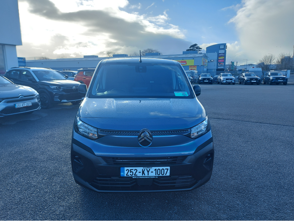 2025 Citroen Berlingo LX PLUS BLUEHDI 100 MWB 650KG €26,500